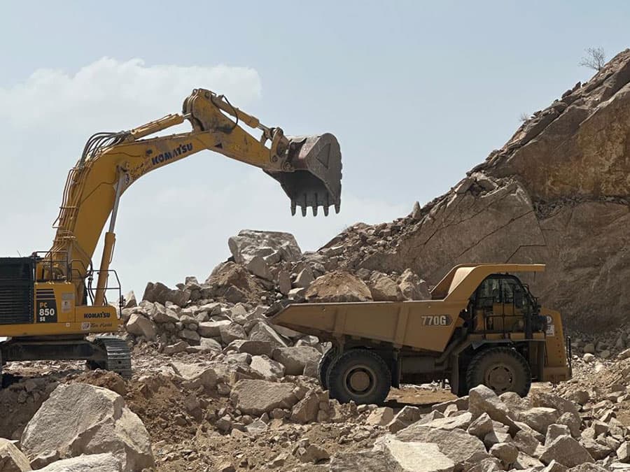 Komatsu PC850-8R1 Hydraulic Excavator